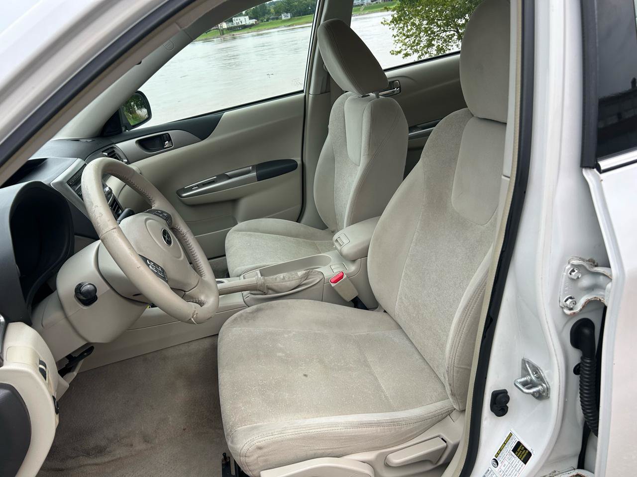 Used 2008 Subaru Impreza 2.5i AWD/4WD image 6