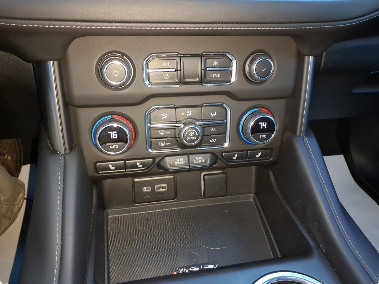 Used 2023 Chevrolet Tahoe Z71 w/ Luxury Package AWD/4WD image 22