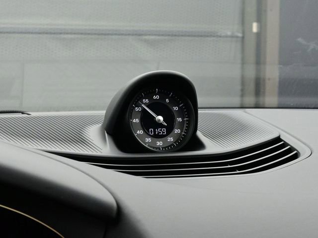 Used 2025 Porsche Taycan 4S image 12