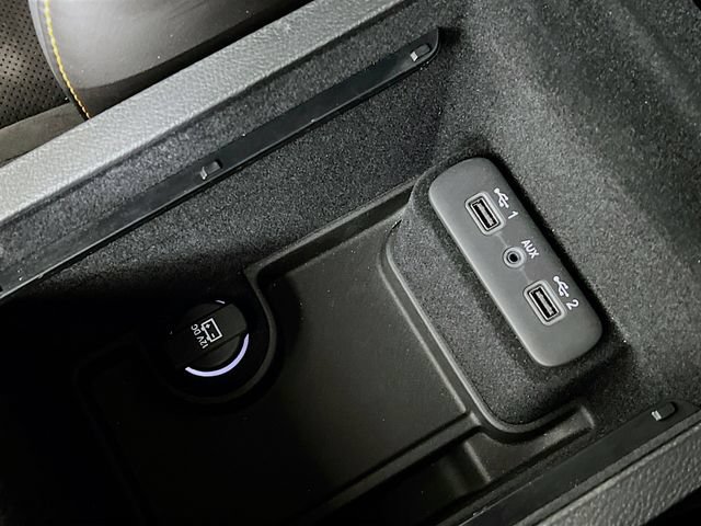 Used 2022 Dodge Charger Scat Pack RWD image 34