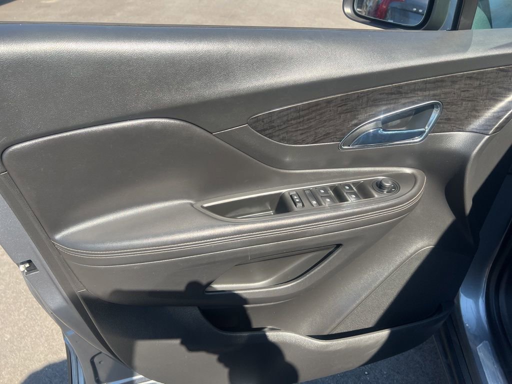Used 2015 Buick Encore AWD image 7