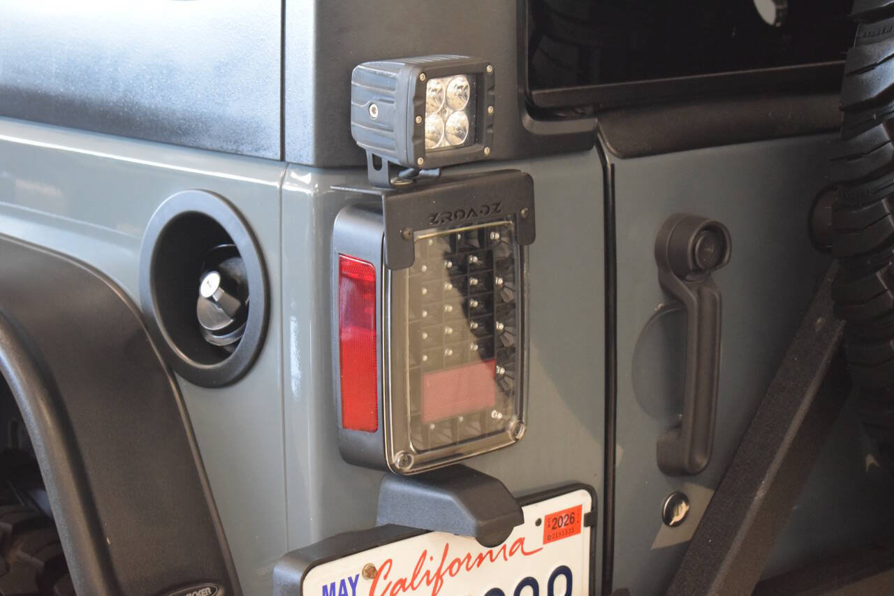 Used 2014 Jeep Wrangler Unlimited Sport w/ Quick Order Package 24S AWD/4WD image 64