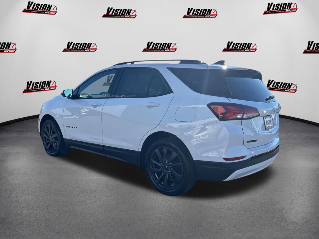 Used 2024 Chevrolet Equinox RS w/ RS Leather Package image 7