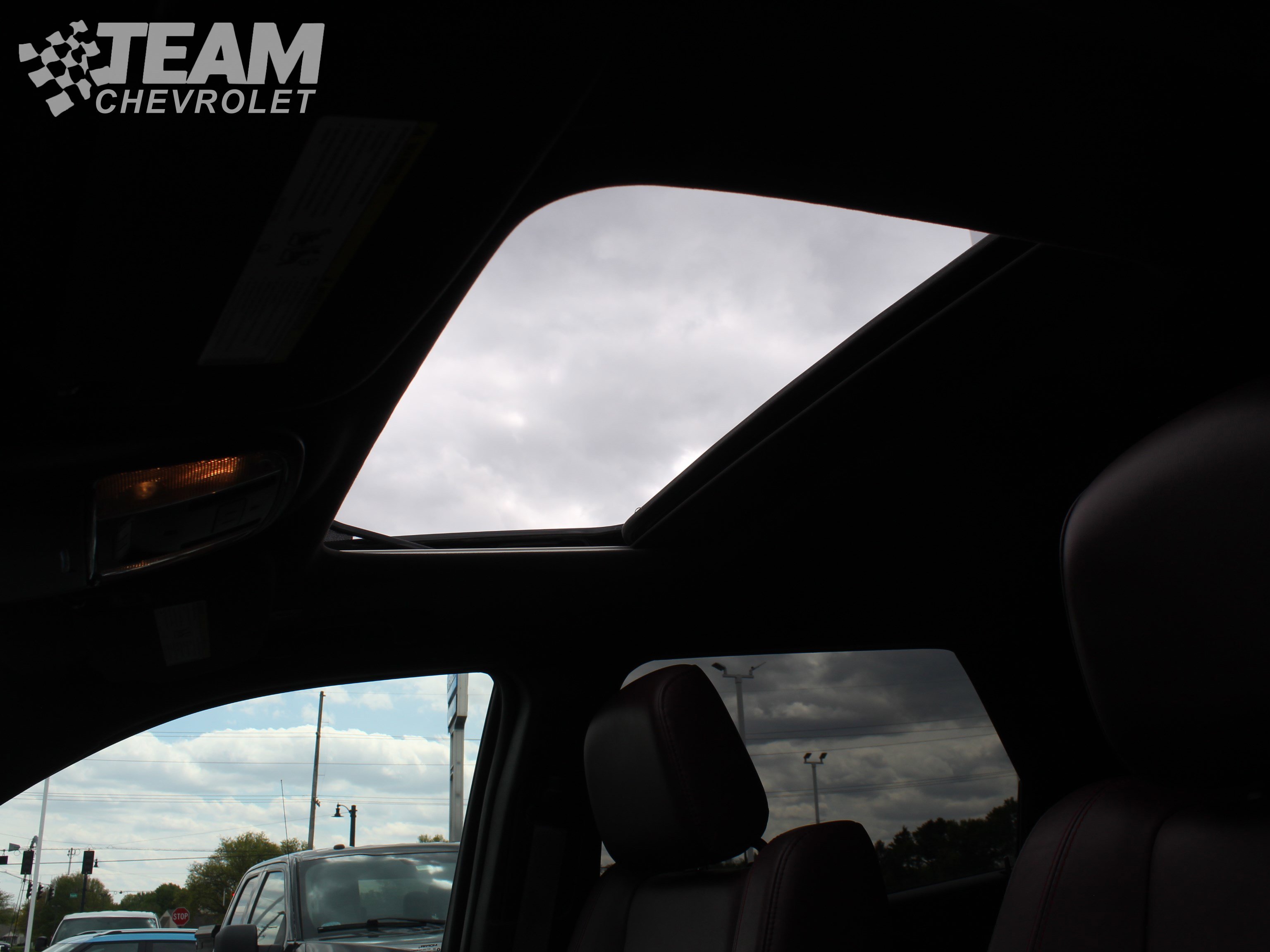 Used 2023 Dodge Durango R/T AWD/4WD image 12