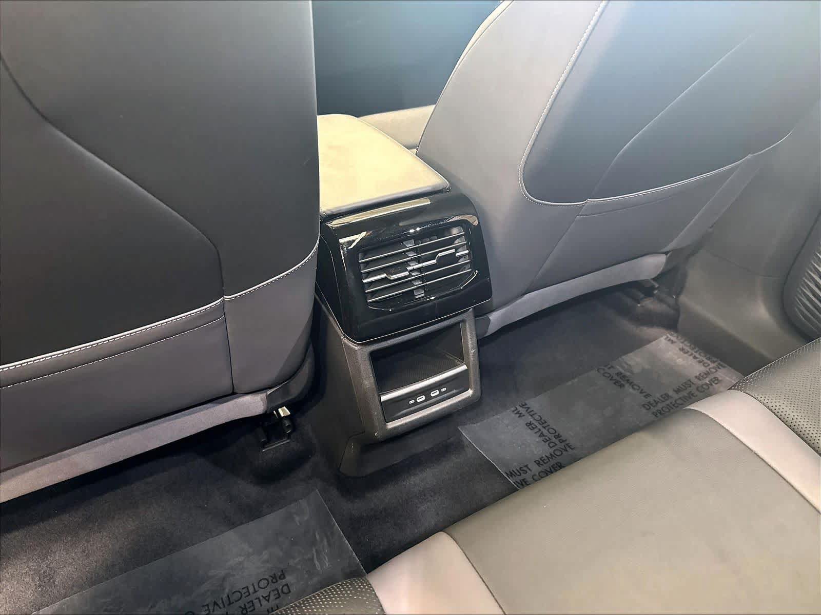 Used 2023 Volkswagen ID.4 Pro S RWD image 13