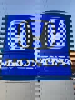 Used 2024 Honda HR-V Sport image 6