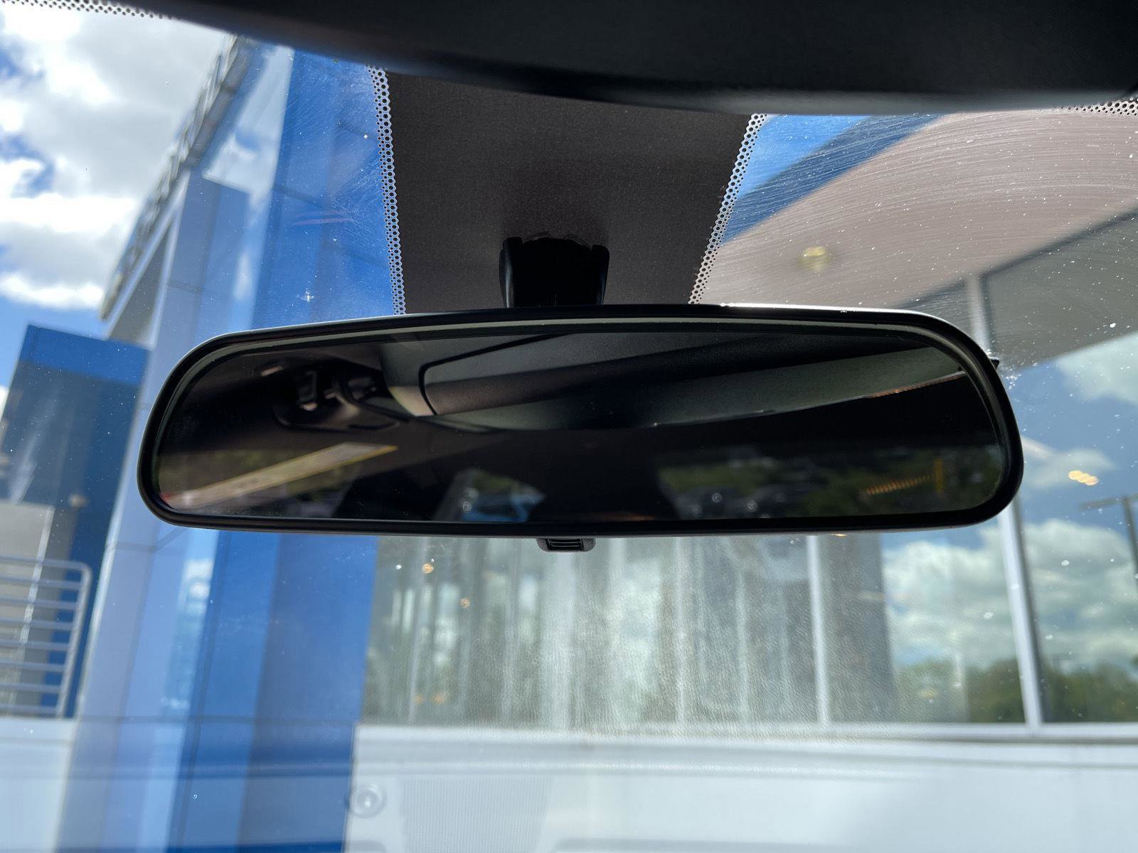 Used 2022 Dodge Charger SXT RWD image 22