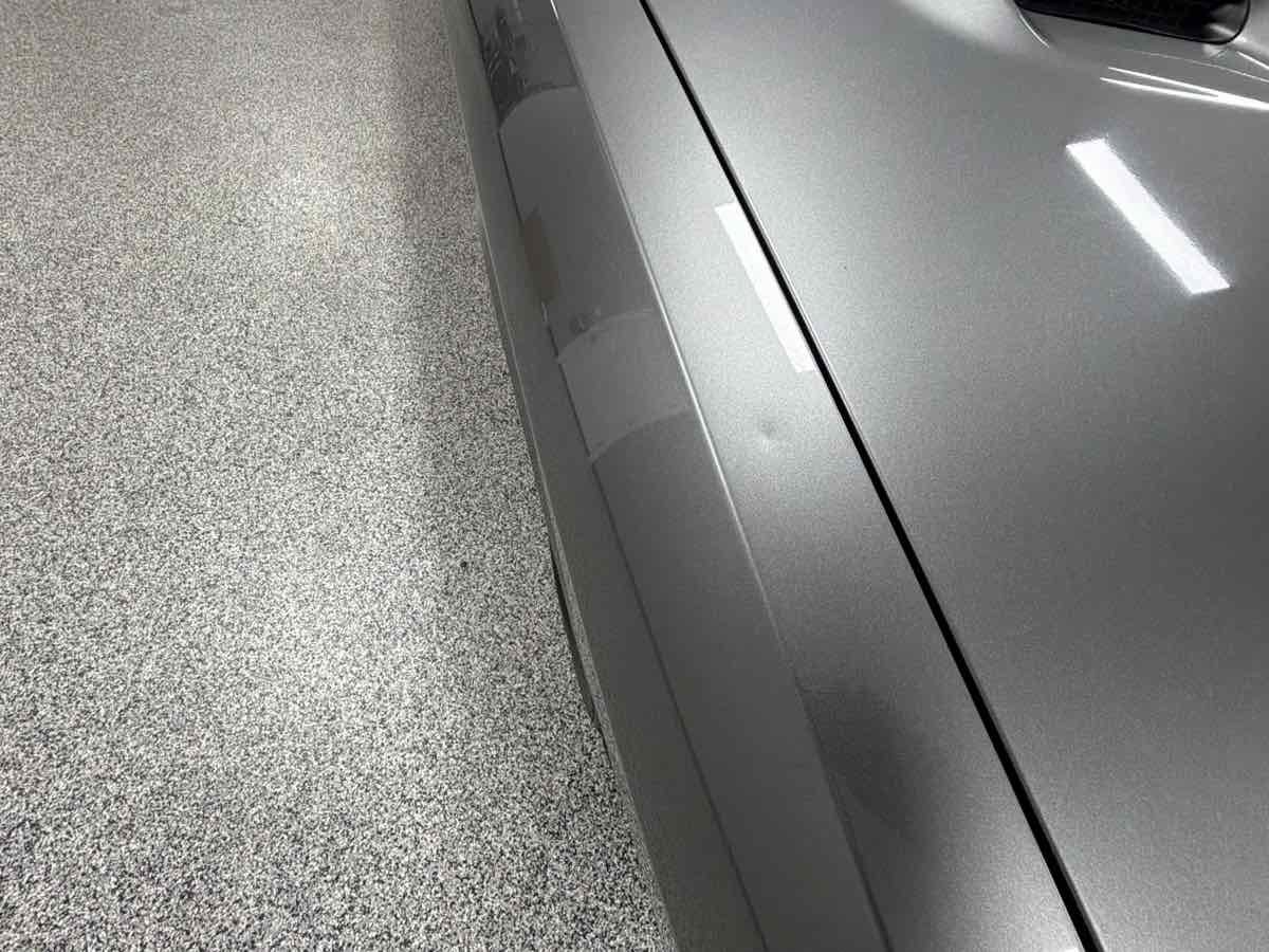 Used 2011 Dodge Challenger RWD image 28