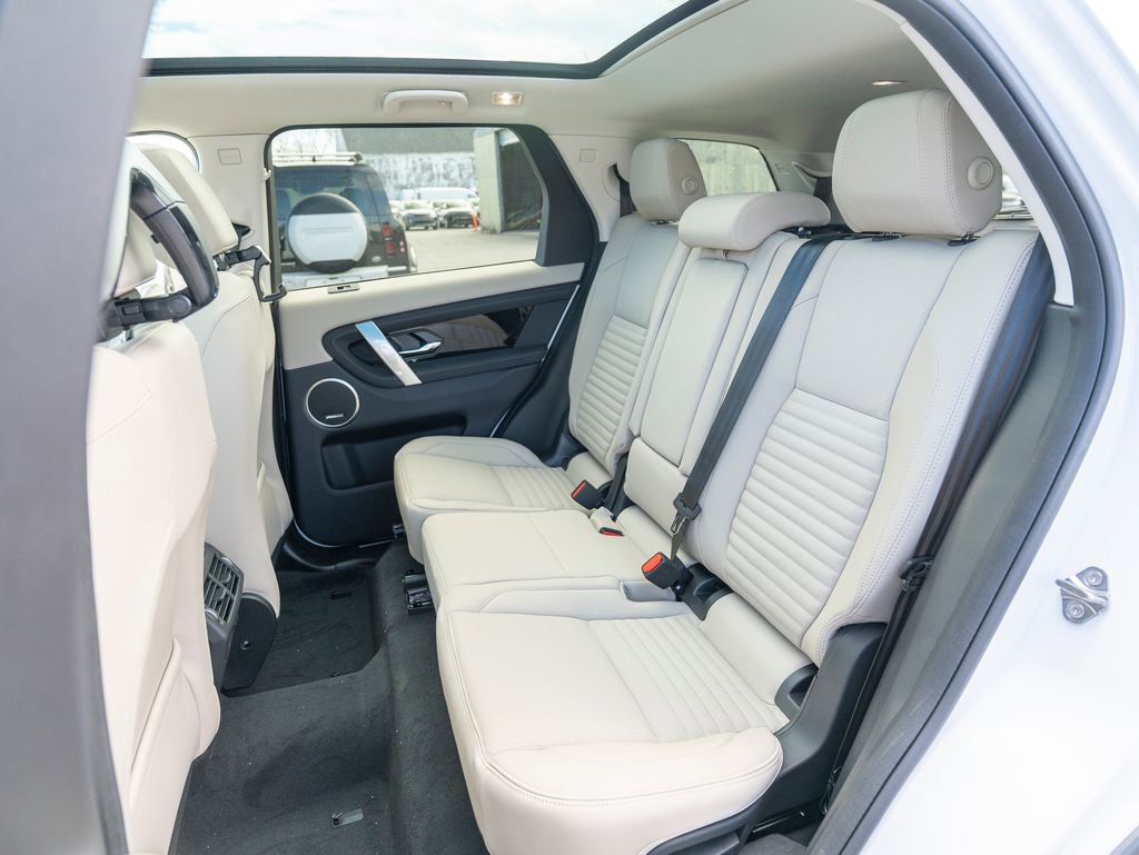 New 2025 Land Rover Discovery Sport S image 22