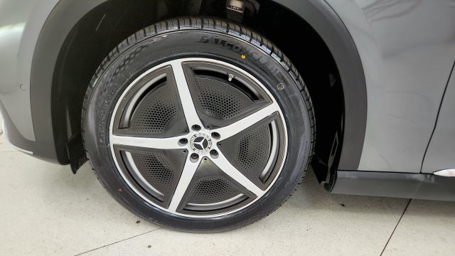 Used 2023 Mercedes-Benz EQE 350+ SUV w/ AMG Line Exterior Package image 82