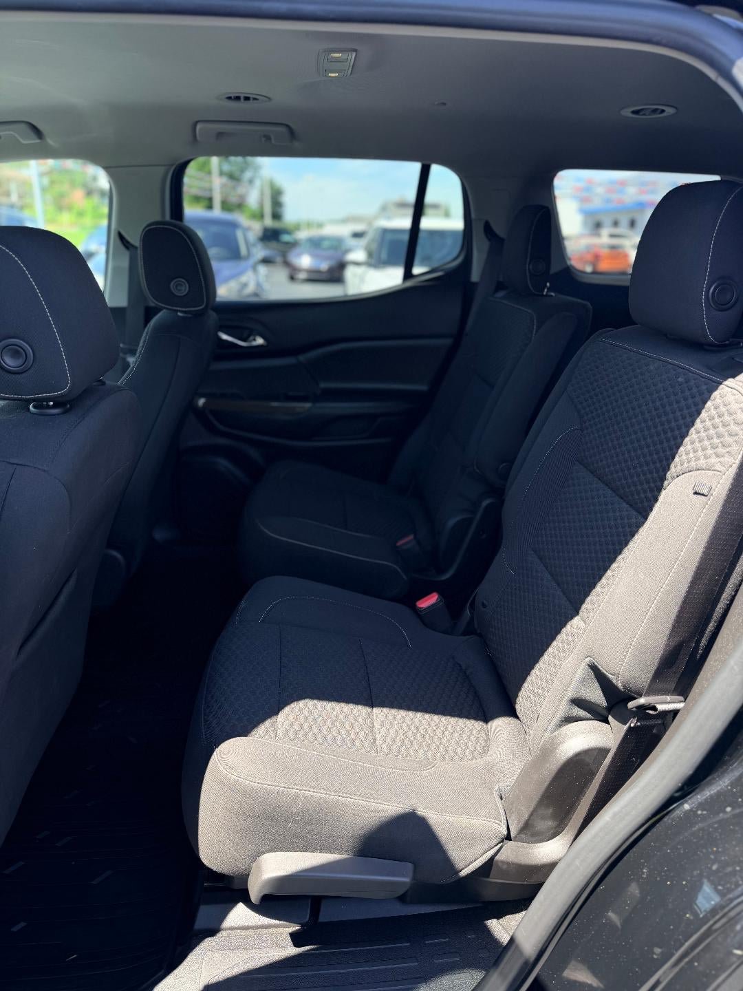 Used 2019 GMC Acadia SLE FWD image 11