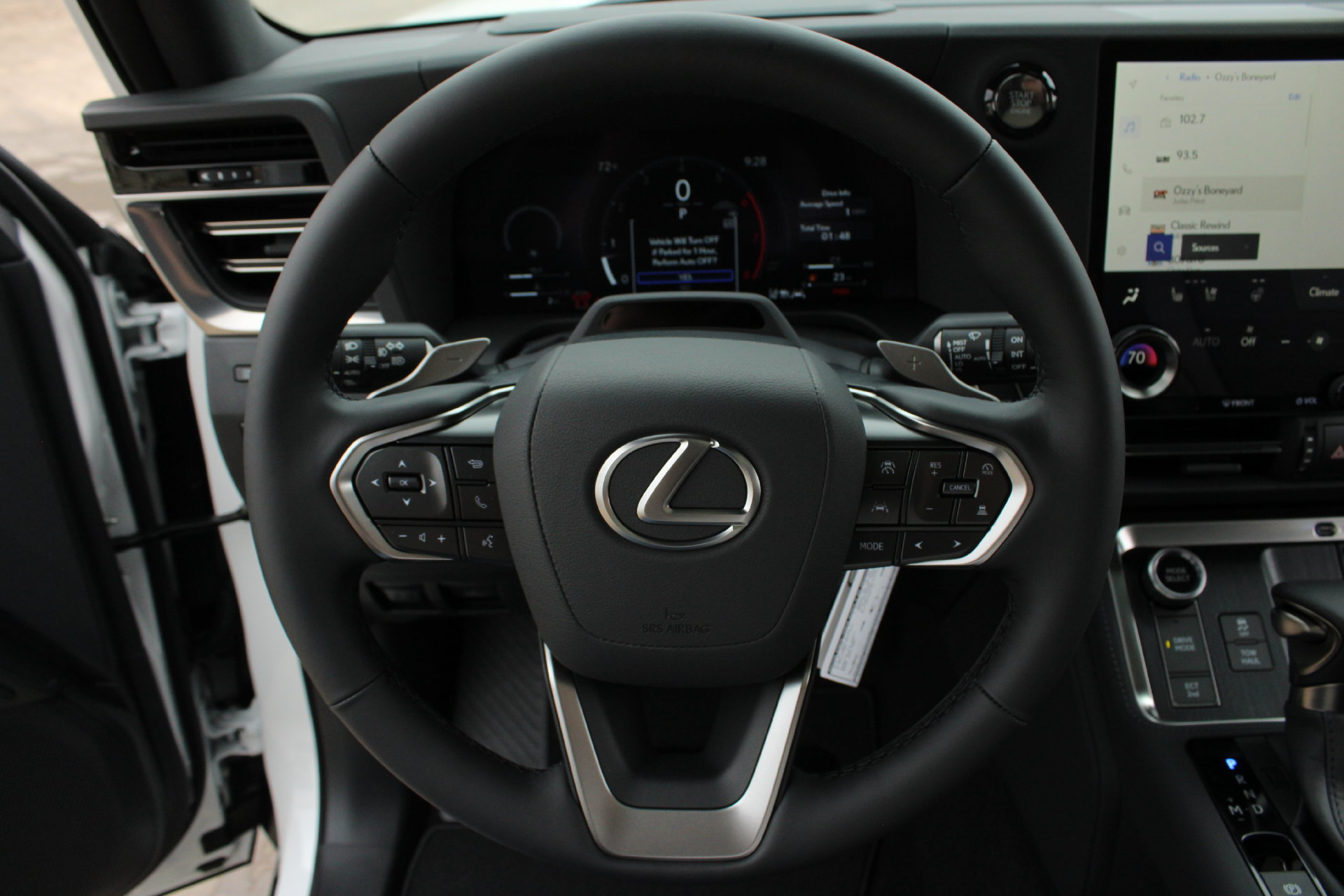 Used 2026 Lexus GX 550 AWD/4WD image 11