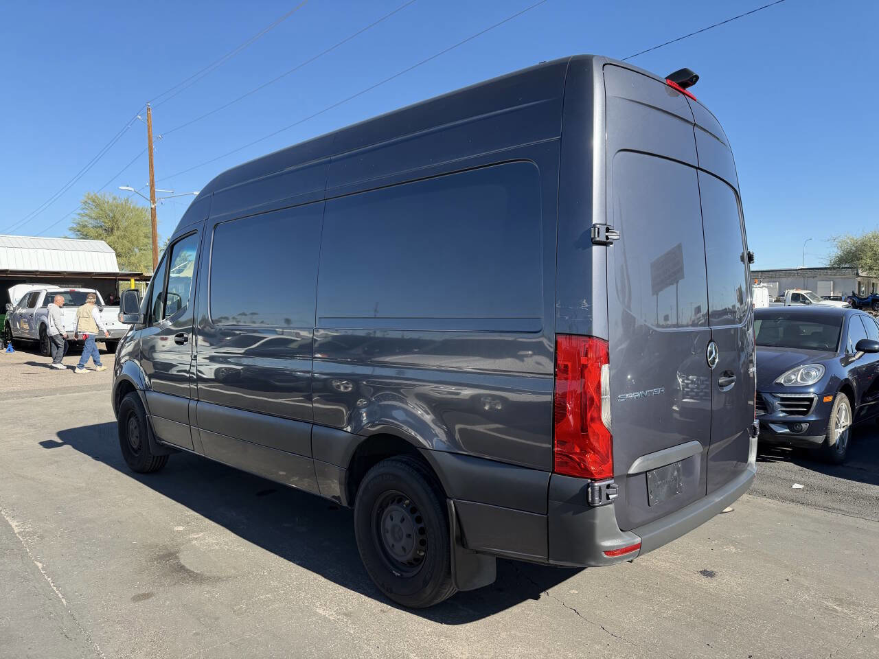 Used 2021 Mercedes-Benz Sprinter 2500 w/ Driver Convenience Package image 7
