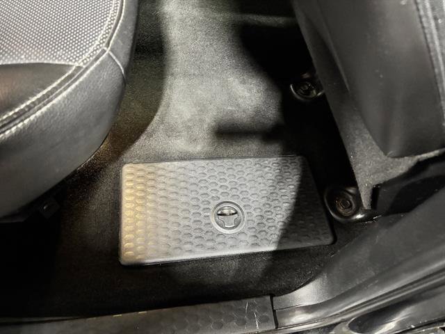 Used 2014 RAM 1500 Laramie w/ Trailer Tow Group image 17