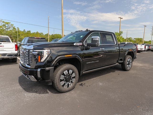 New 2026 GMC Sierra 2500 Denali w/ Denali Reserve Package AWD/4WD image 4
