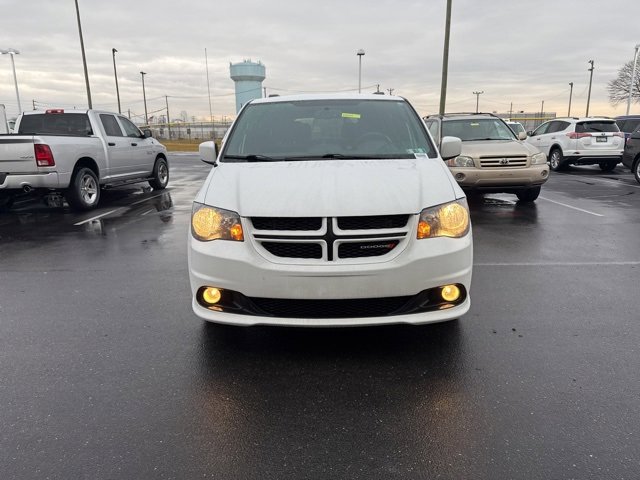 Used 2017 Dodge Grand Caravan GT image 5