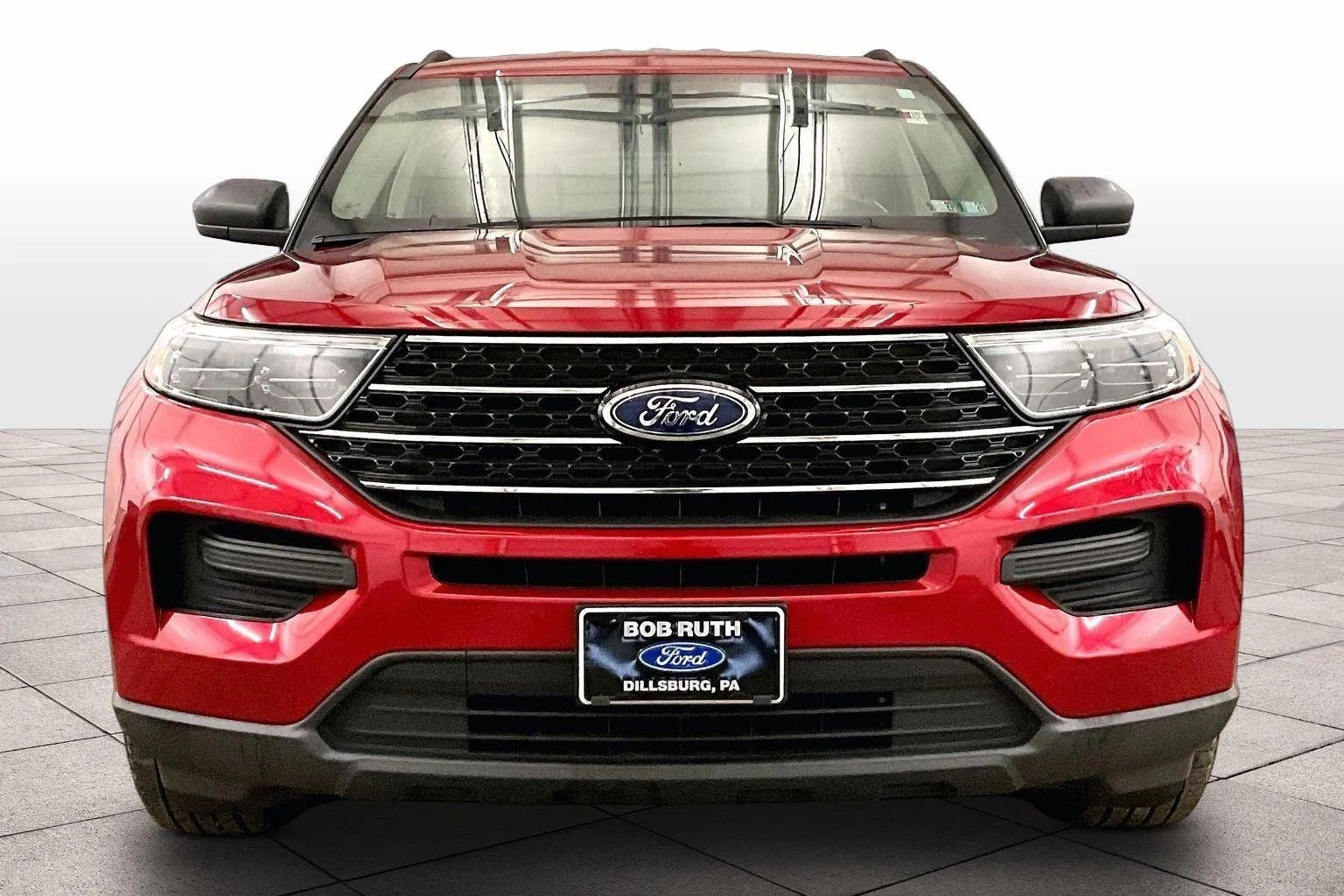 Certified 2020 Ford Explorer XLT w/ Class III Trailer Tow Package image 3