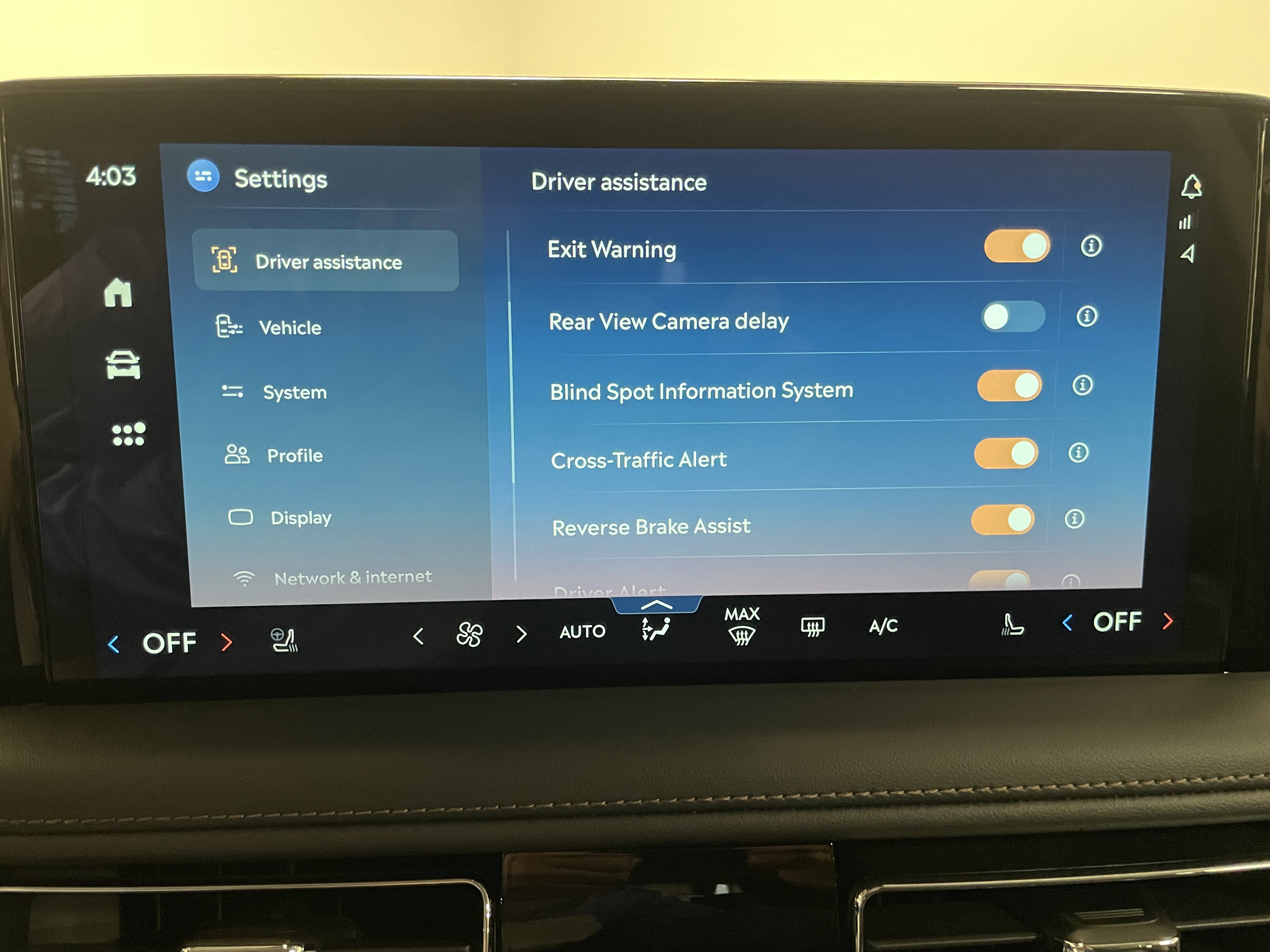 New 2025 Lincoln Aviator Reserve w/ Luxury Package image 10