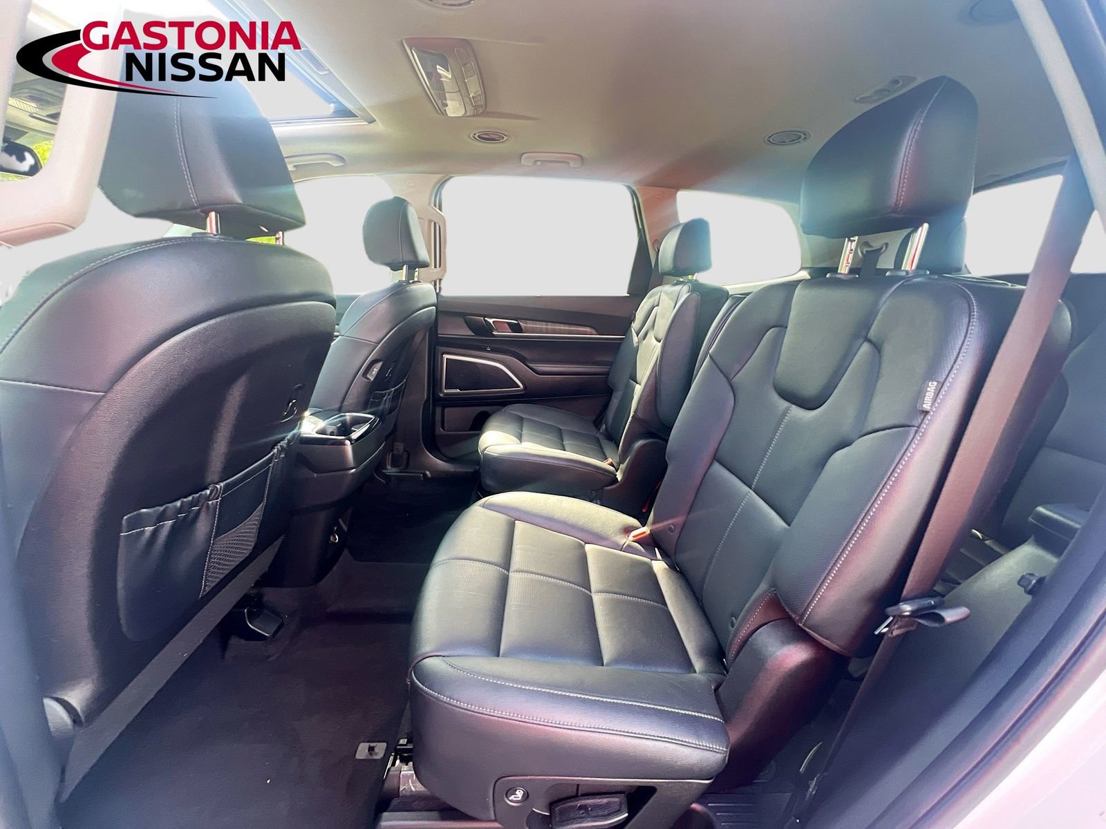 Used 2023 Kia Telluride EX w/ EX Captain's Chair Package image 33
