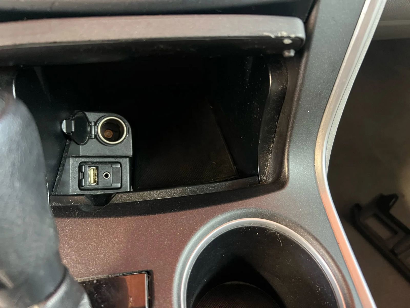 Used 2015 Toyota Camry LE image 16