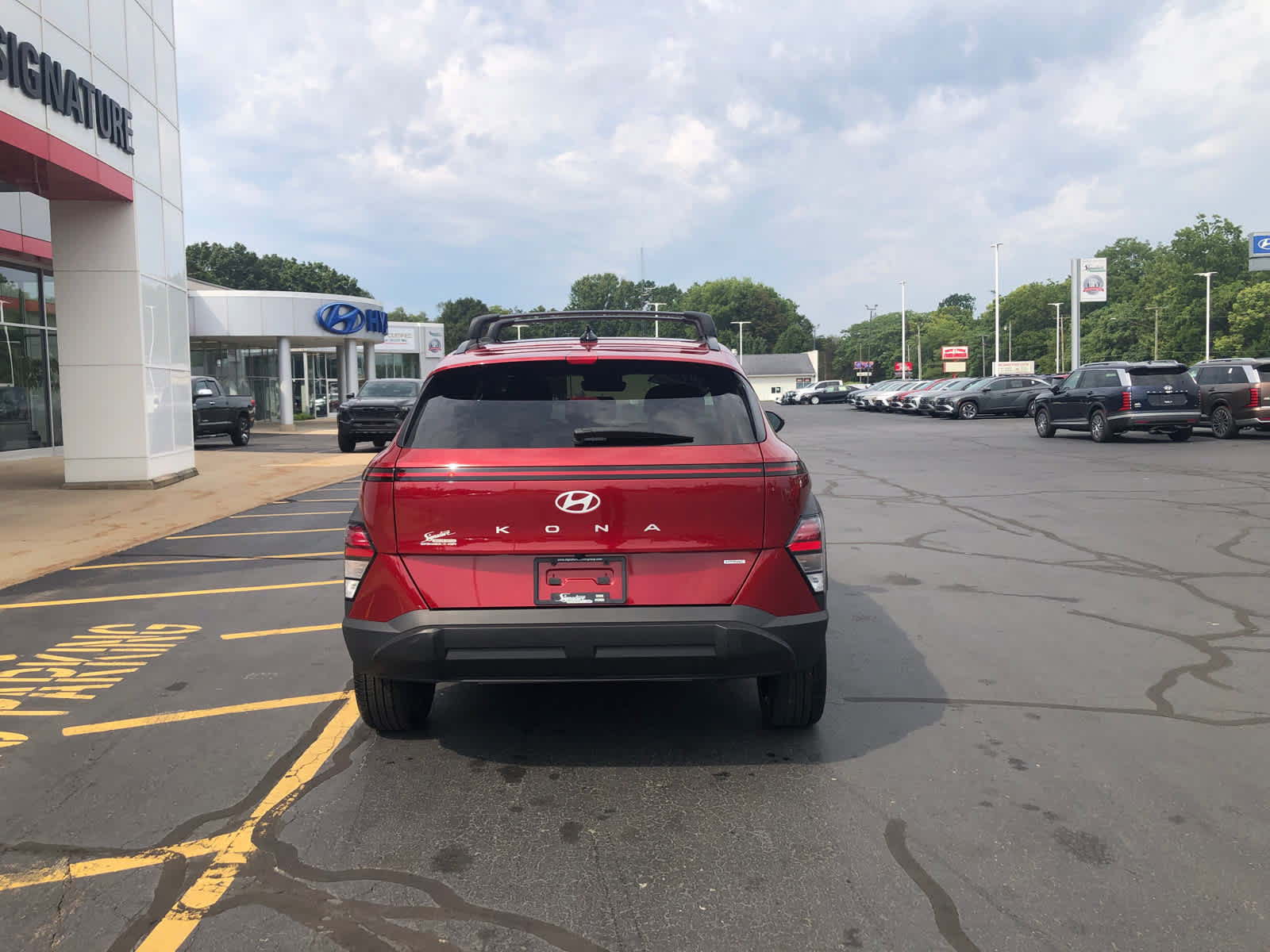 Certified 2024 Hyundai Kona SEL w/ Convenience Package AWD/4WD image 6