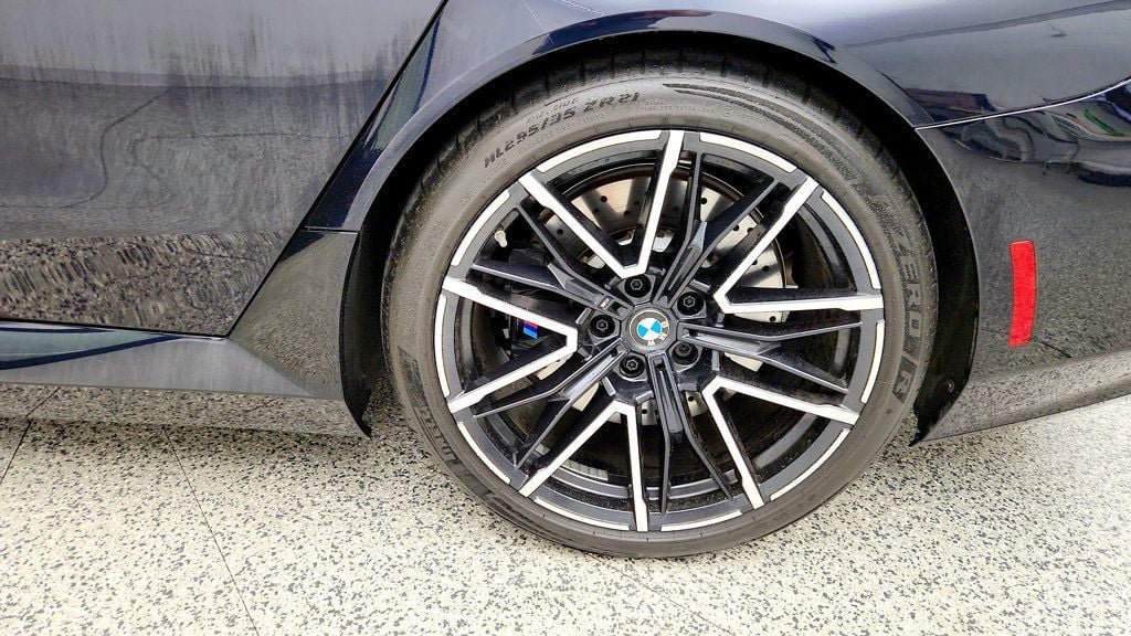 Used 2025 BMW M5 Touring w/ M Driver's Package AWD/4WD image 9