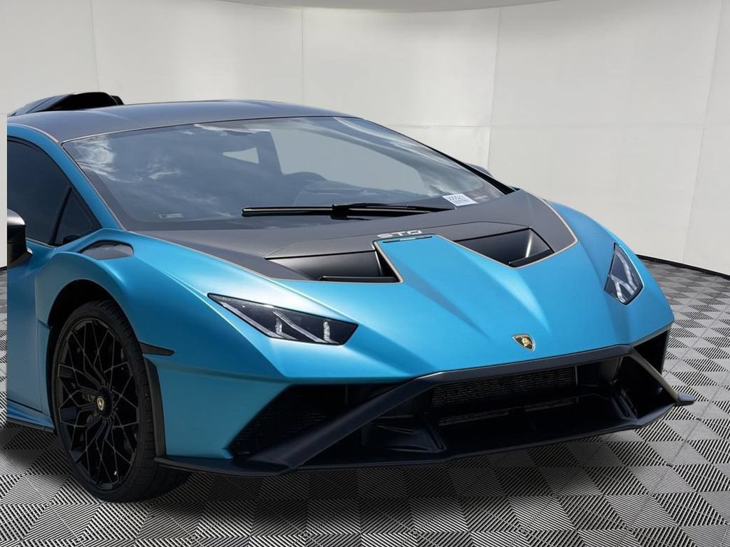 Used 2022 Lamborghini Huracan STO RWD image 36
