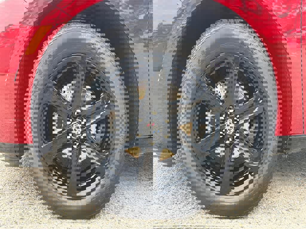 Used 2023 Buick Enclave Essence w/ Experience Buick Package image 9