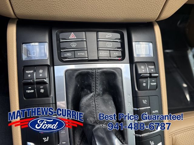 Used 2018 Porsche Macan AWD/4WD image 18
