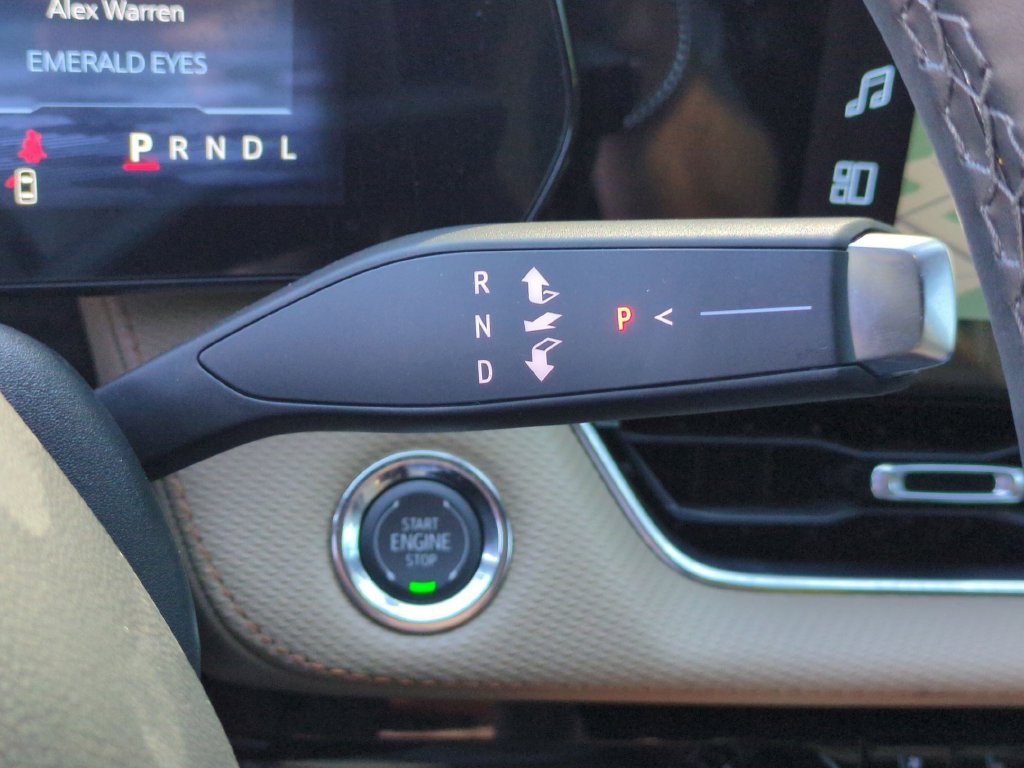 New 2027 Chevrolet Equinox ACTIV w/ Convenience Package III FWD image 26