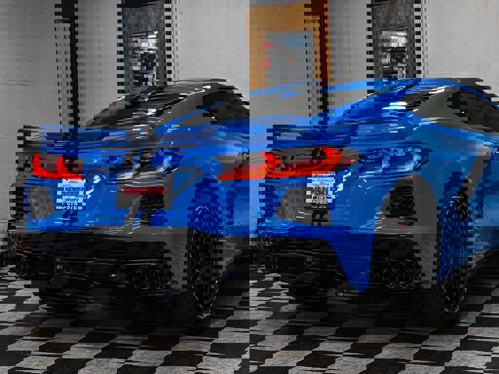 Used 2020 Chevrolet Corvette Stingray Preferred Cpe w/ 2LT Preferred Equipment Group image 44