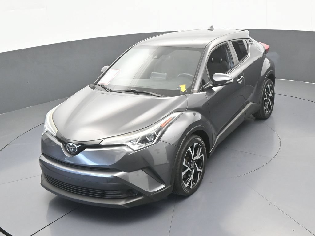 Used 2019 Toyota C-HR XLE FWD image 37