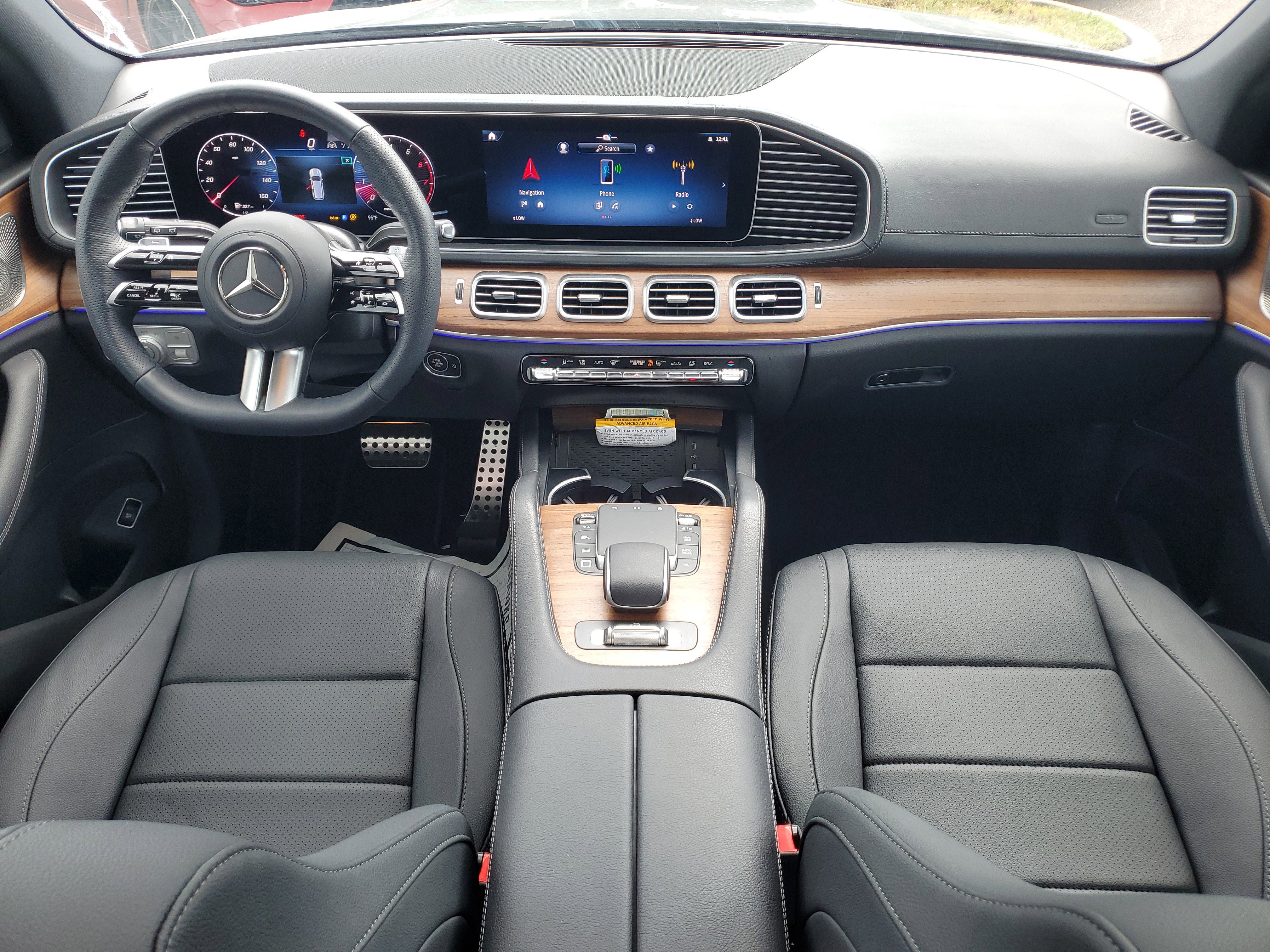 Certified 2025 Mercedes-Benz GLS 450 4MATIC image 15