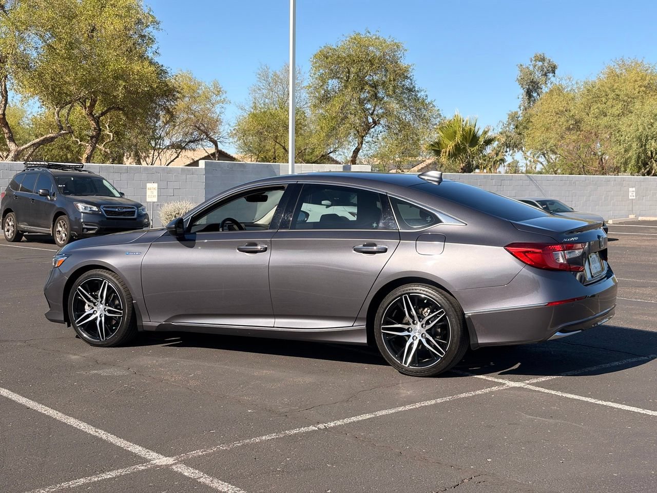 Used 2022 Honda Accord Touring image 4