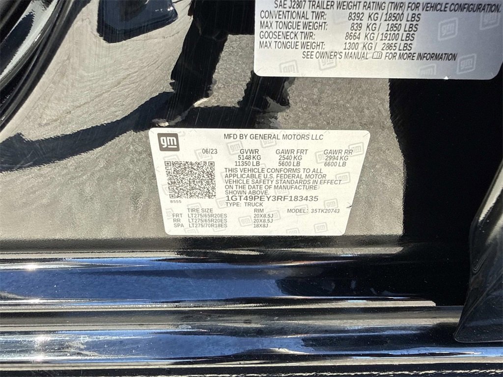 Used 2024 GMC Sierra 2500 AT4 w/ AT4 Premium Plus Package image 32