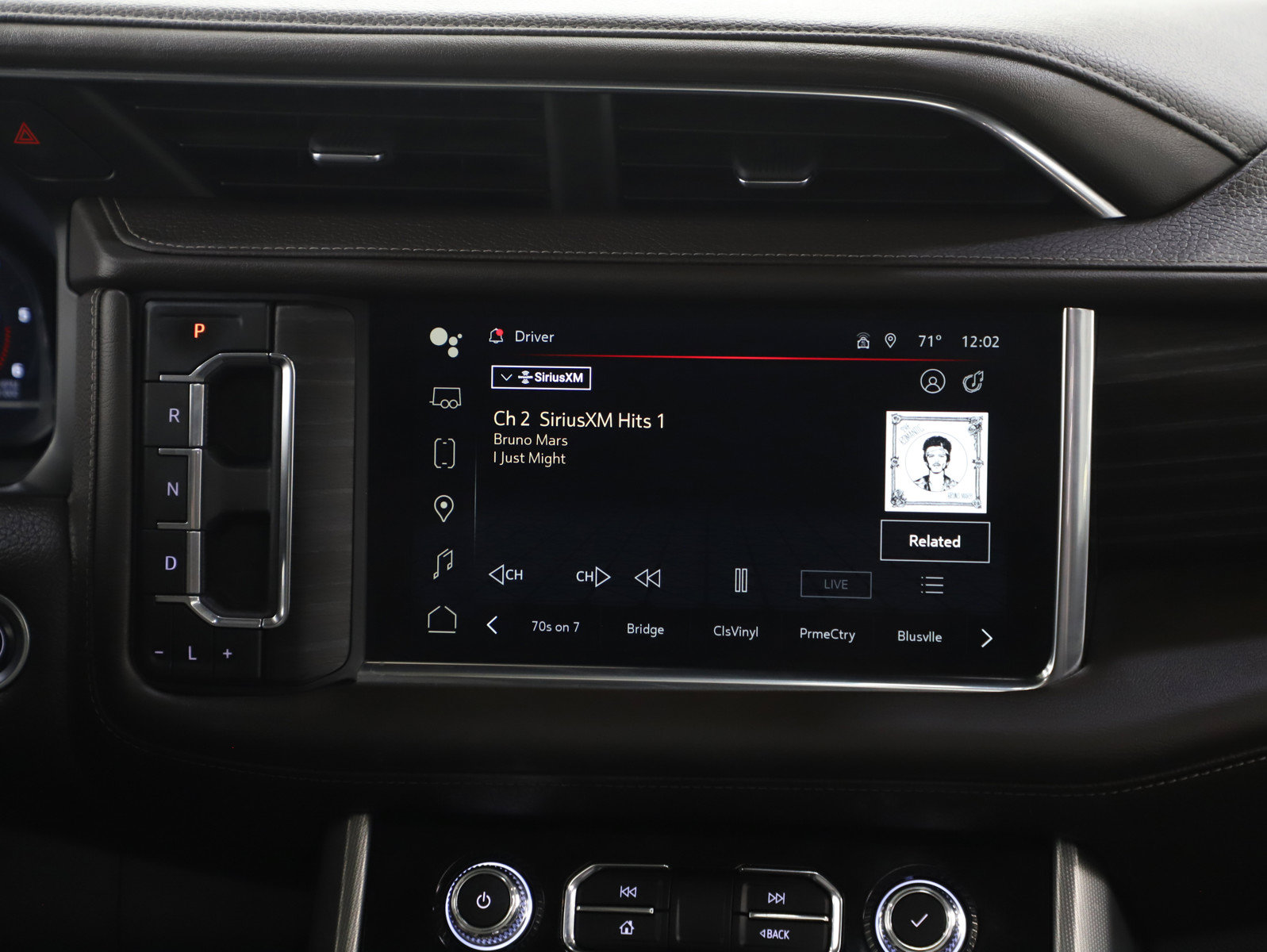 Used 2023 GMC Yukon XL Denali AWD/4WD image 17