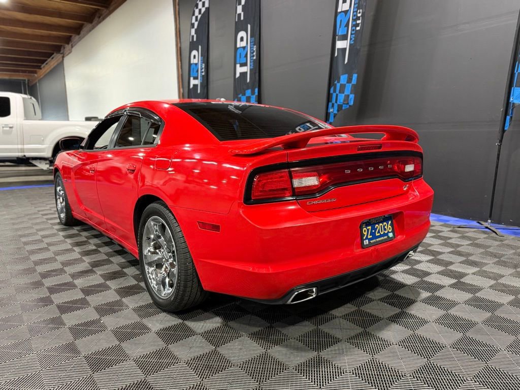 Used 2014 Dodge Charger R/T w/ Wheels & Tunes Group RWD image 3