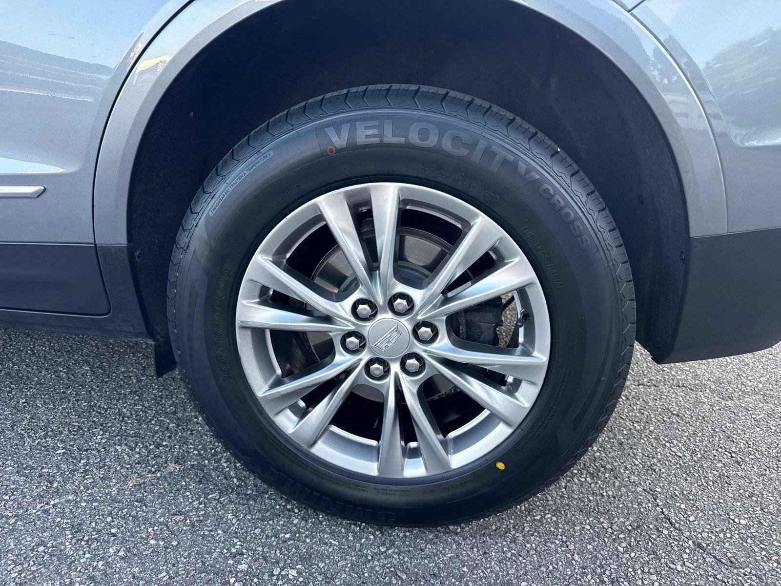 Used 2020 Cadillac XT5 Premium Luxury w/ LPO, Floor Liner Package FWD image 32
