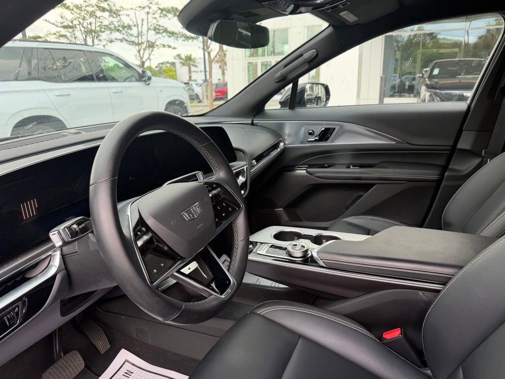Used 2024 Cadillac Lyriq Tech w/ Driver Assist Package RWD image 9