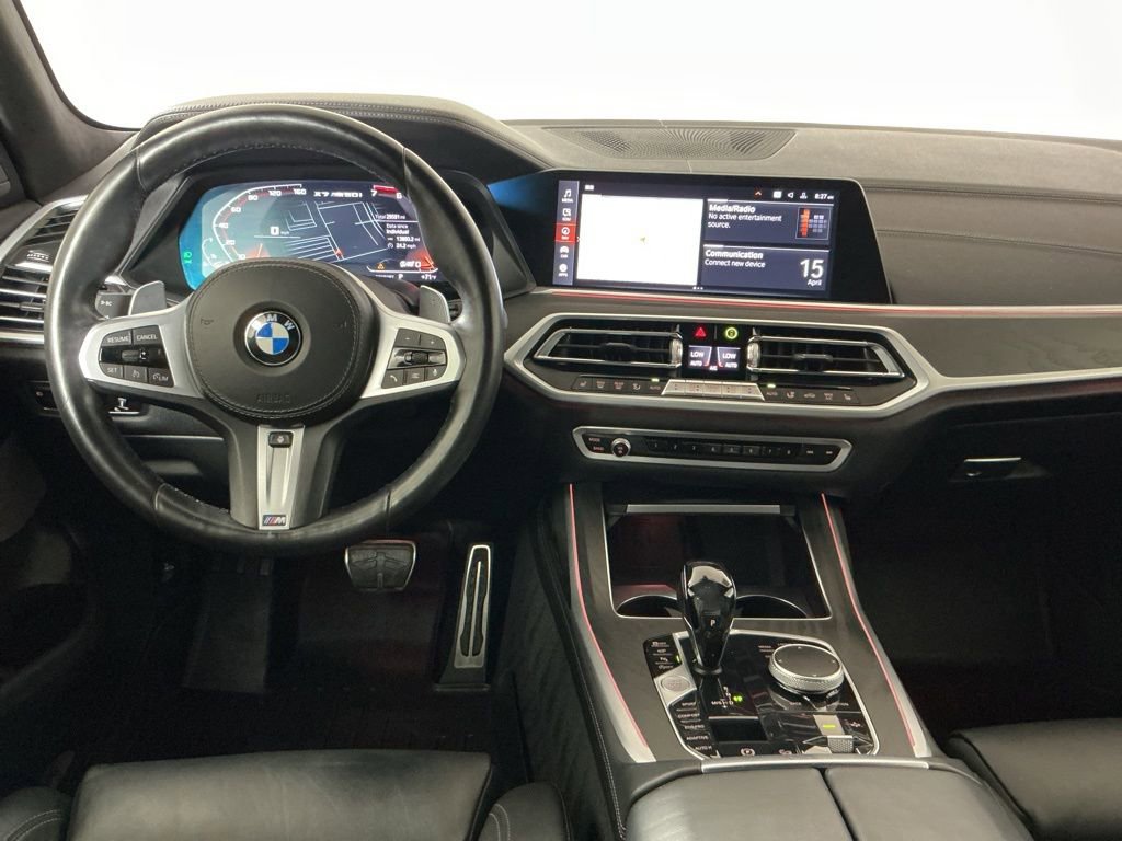 Certified 2022 BMW X7 M50i w/ Cold Weather Package AWD/4WD image 9