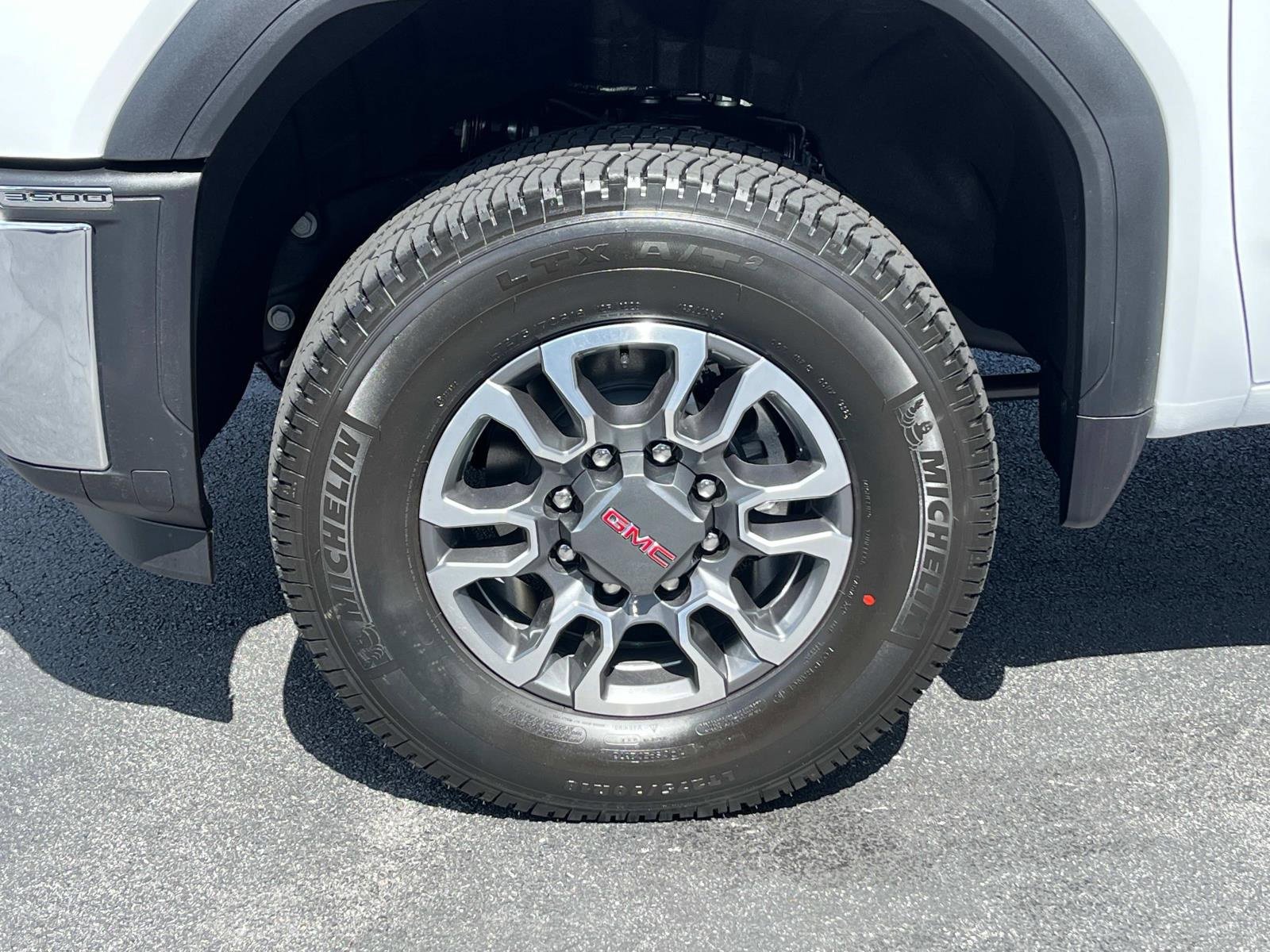 New 2026 GMC Sierra 3500 Pro w/ Convenience Package image 13