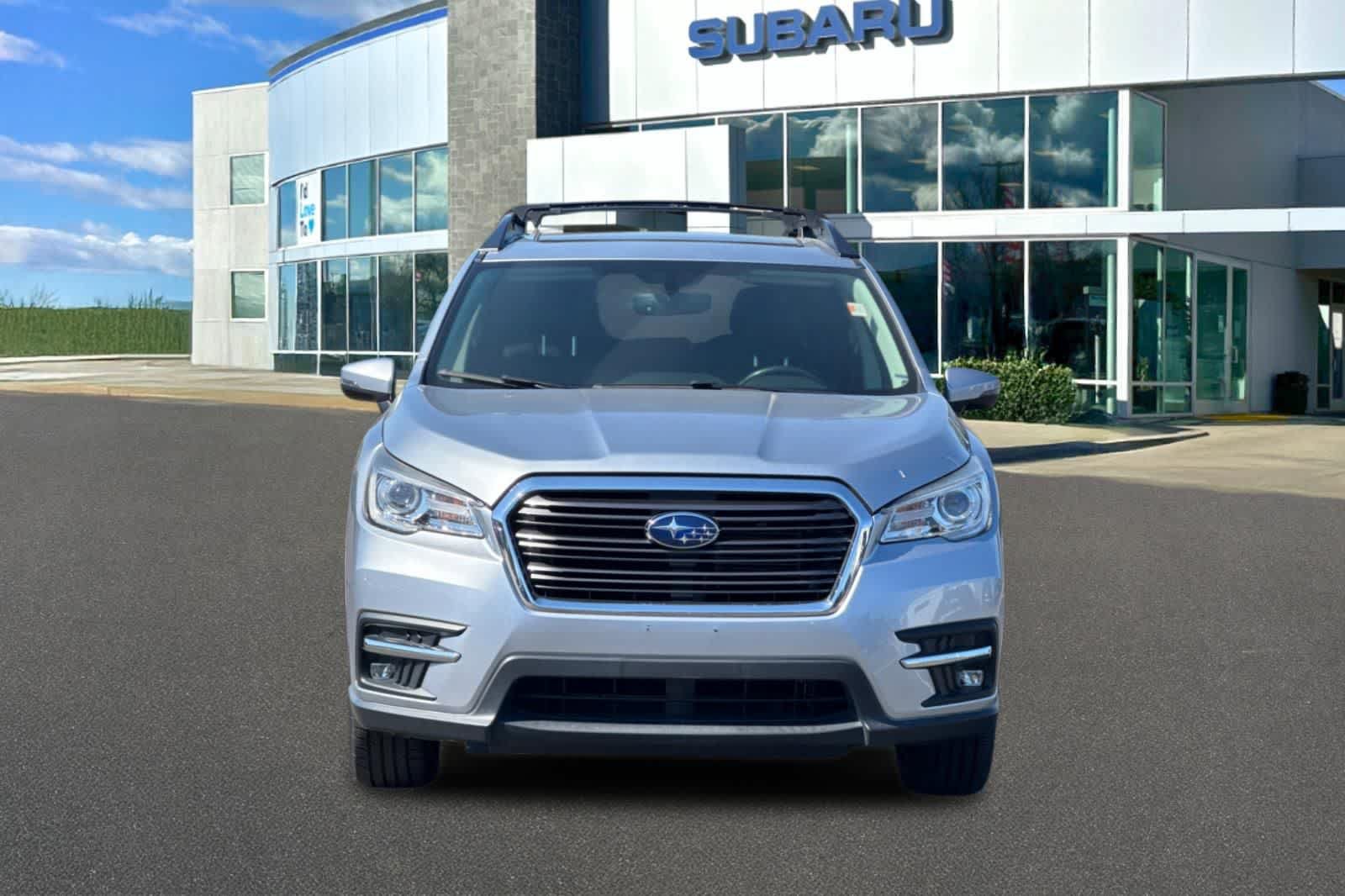 Used 2021 Subaru Ascent Limited w/ Technology Package AWD/4WD image 10