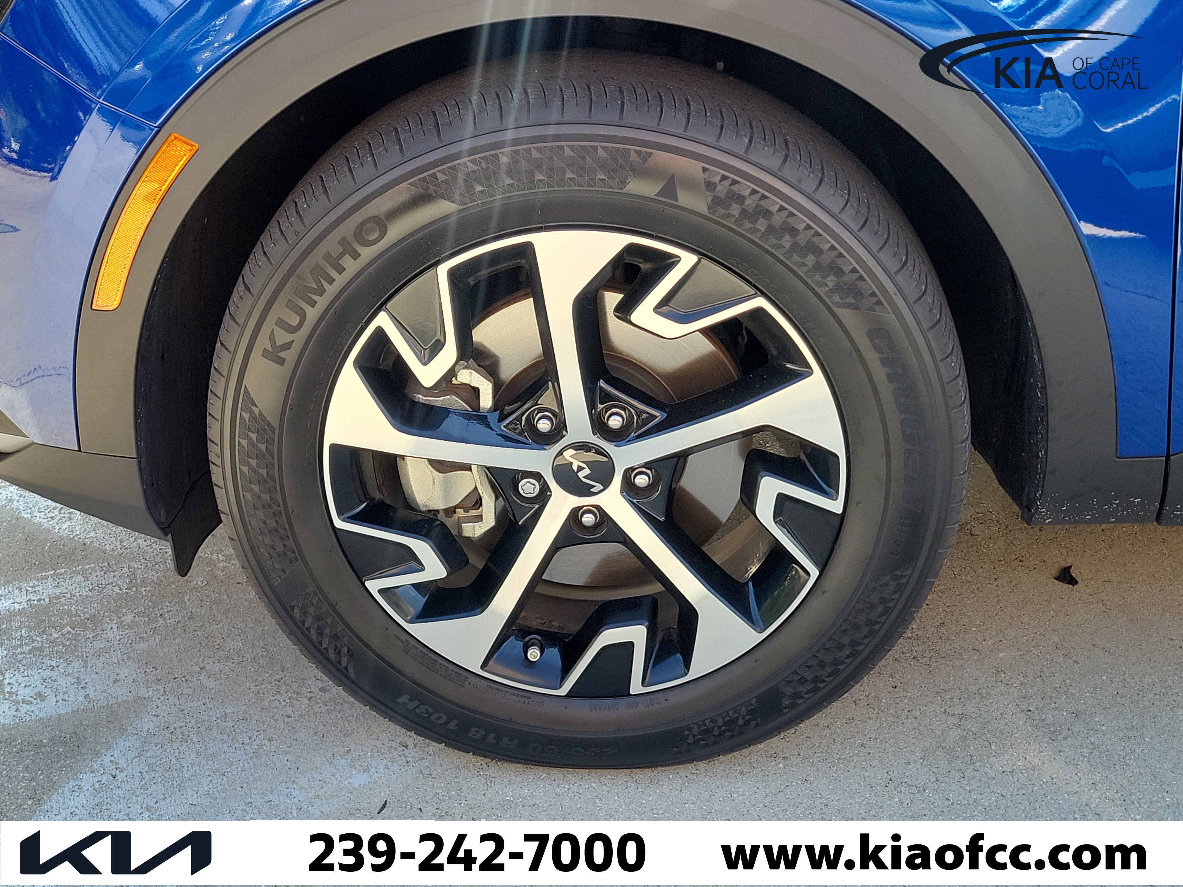Certified 2023 Kia Sportage EX FWD image 8