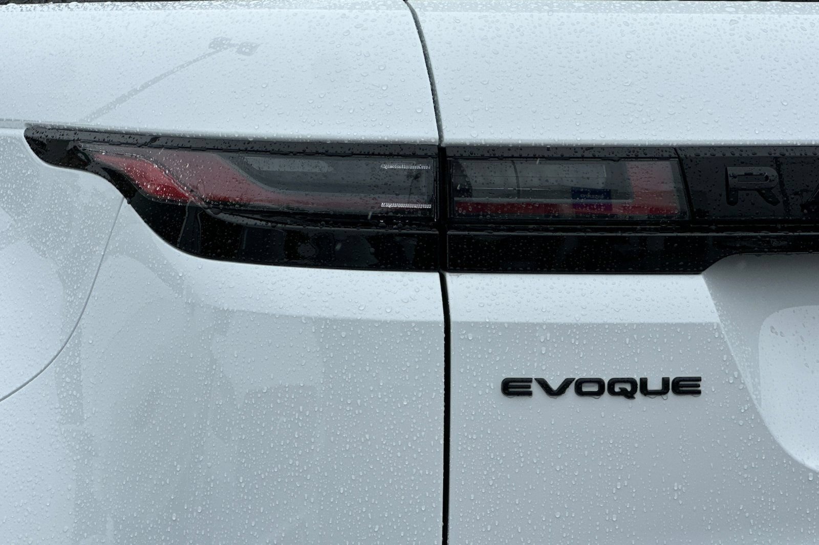 New 2026 Land Rover Range Rover Evoque S AWD/4WD image 27