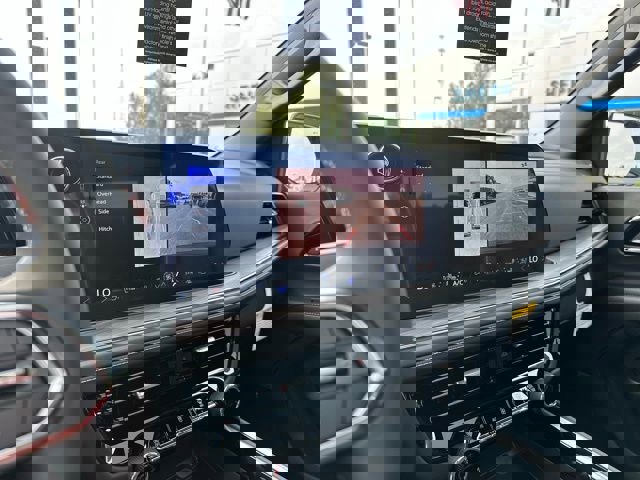 New 2025 Chevrolet Tahoe Premier w/ Sun And Tow Package image 29