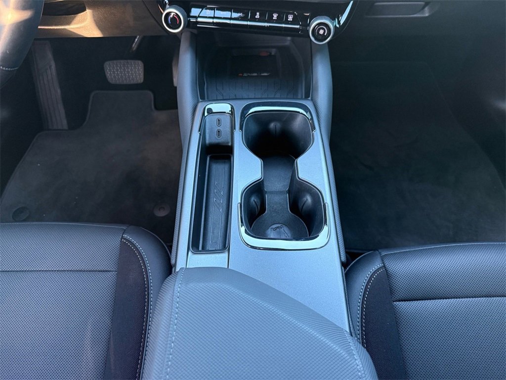 Certified 2025 Chevrolet Equinox EV RS image 14