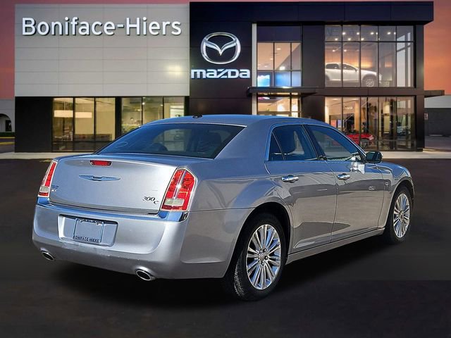 Used 2013 Chrysler 300 C image 4