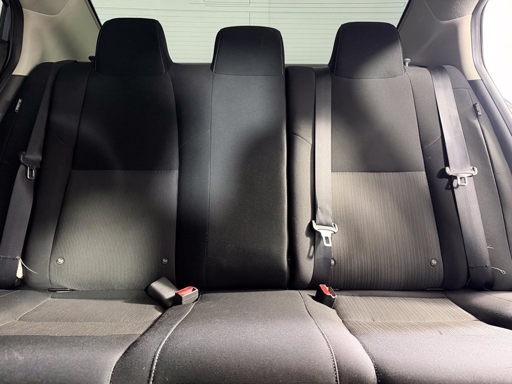 Used 2024 Jeep Wrangler Unlimited AWD/4WD image 18