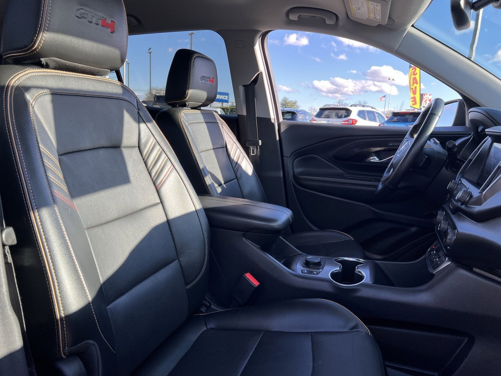 Used 2023 GMC Terrain AT4 image 25