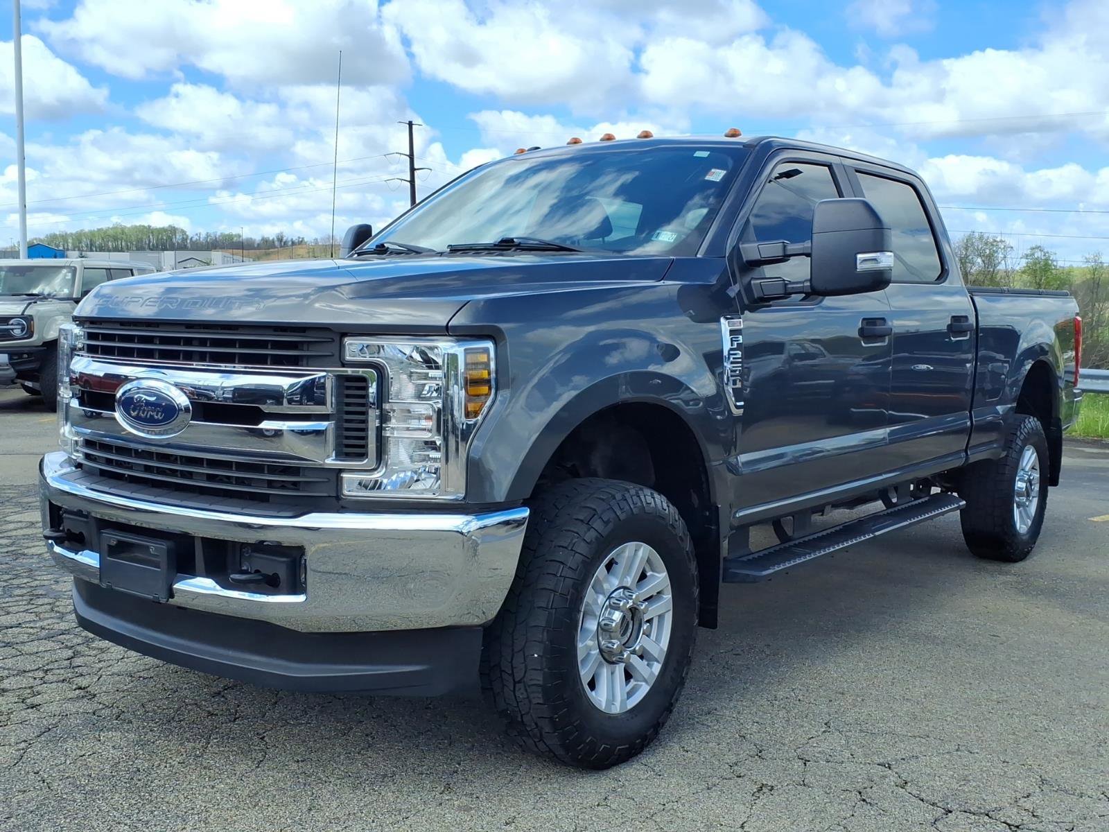 Used 2018 Ford F250 XL w/ STX Appearance Package image 3
